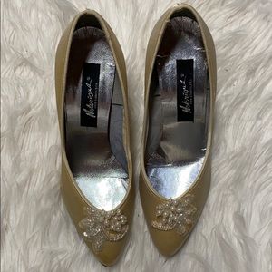 Notorious Gold Embellished Pumps Size 5.5